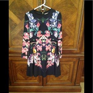 Ted Baker London print long sleeve dress.